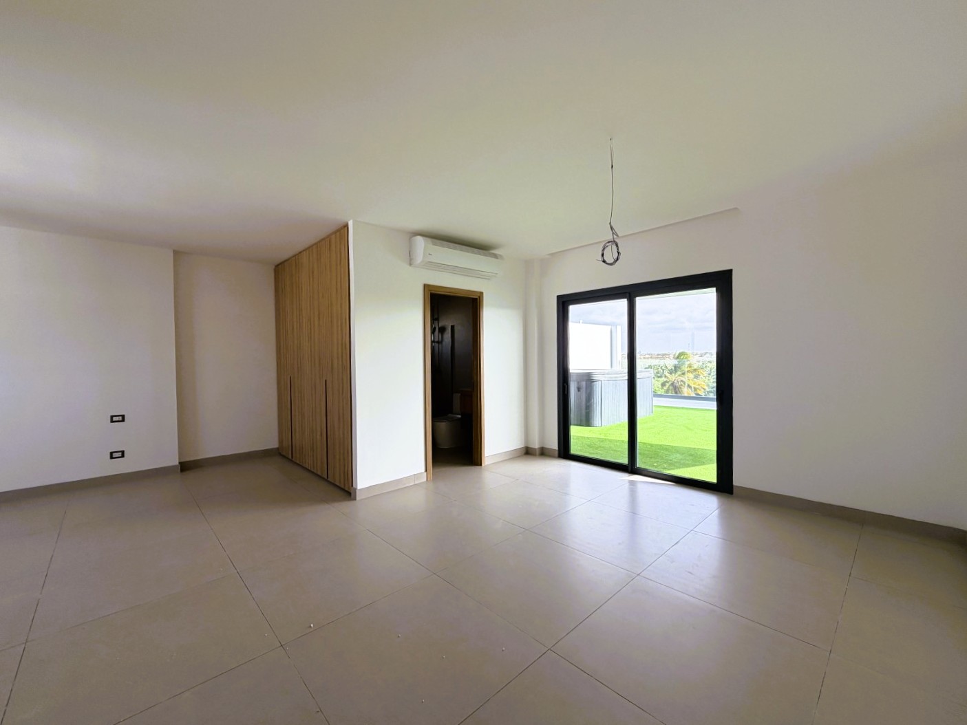 Apartamento 3 habitaciones 3 Baños 224 m2 con Rooftop y Jacuzzi
