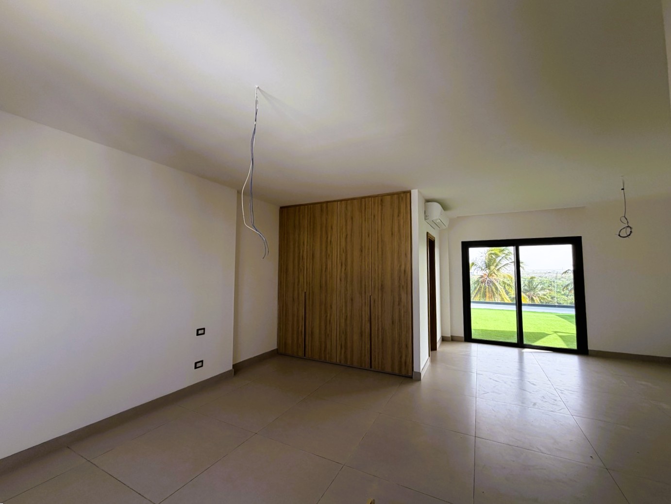 Apartamento 3 habitaciones 3 Baños 224 m2 con Rooftop y Jacuzzi