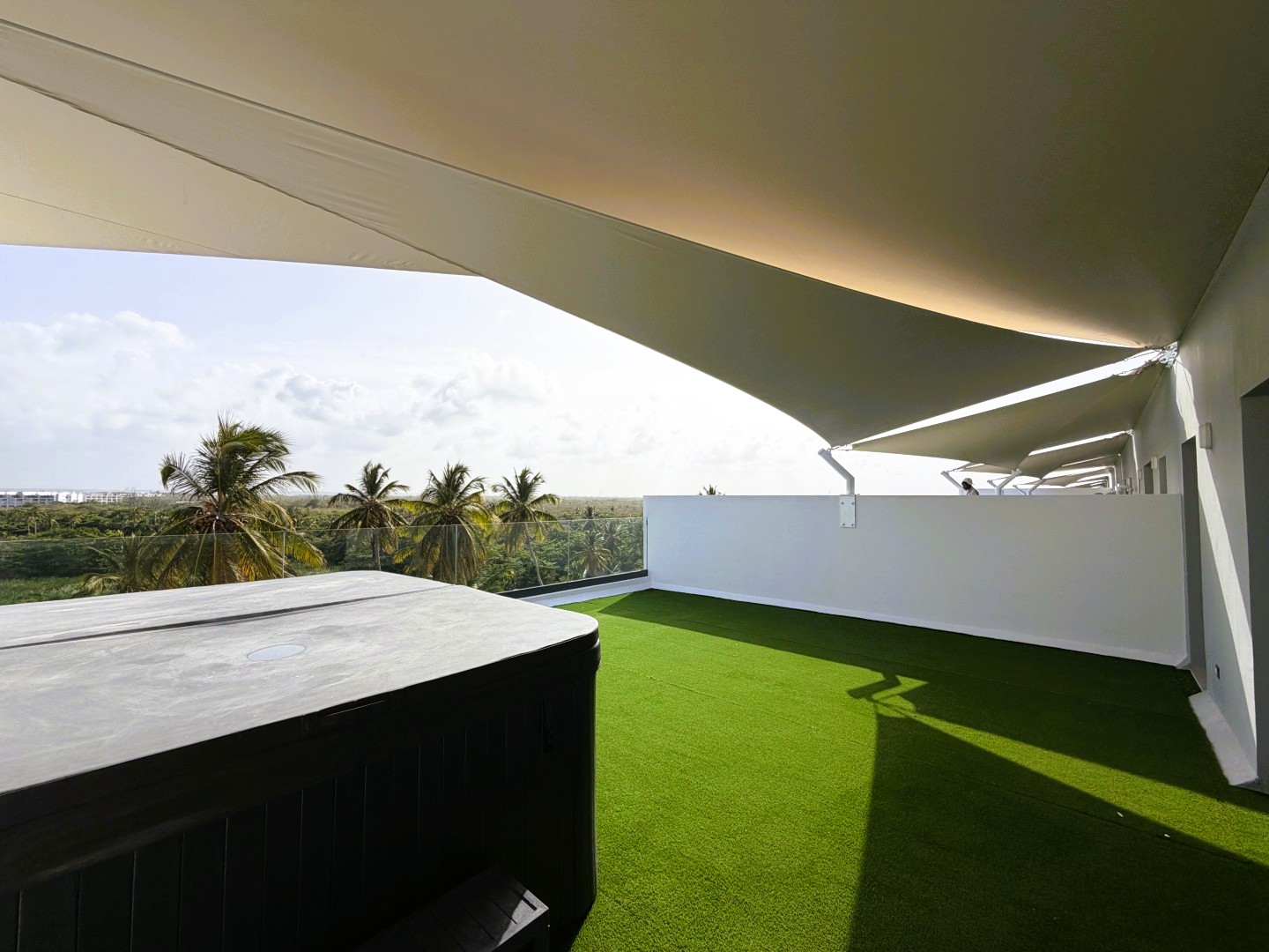 Apartamento 3 habitaciones 3 Baños 224 m2 con Rooftop y Jacuzzi