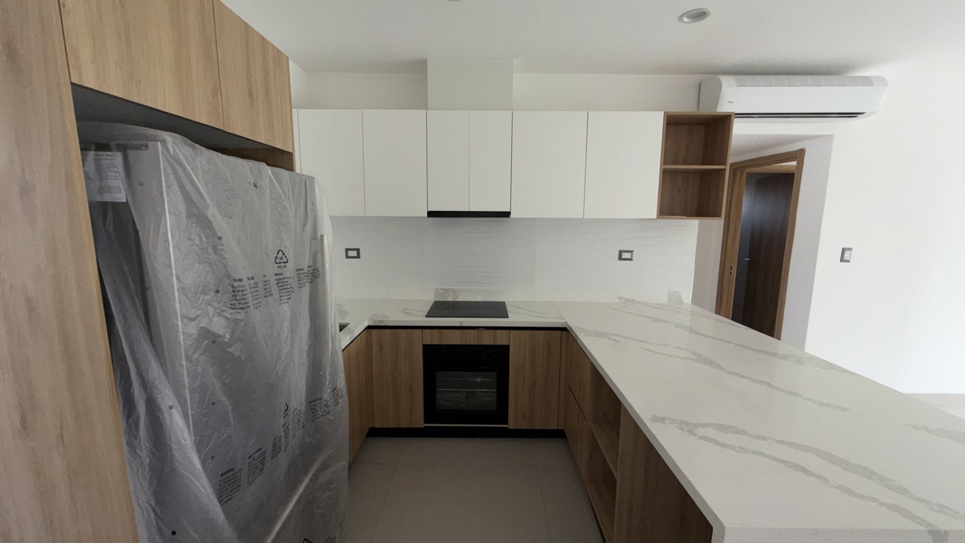 Apartamento 3 habitaciones 3 Baños 224 m2 con Rooftop y Jacuzzi