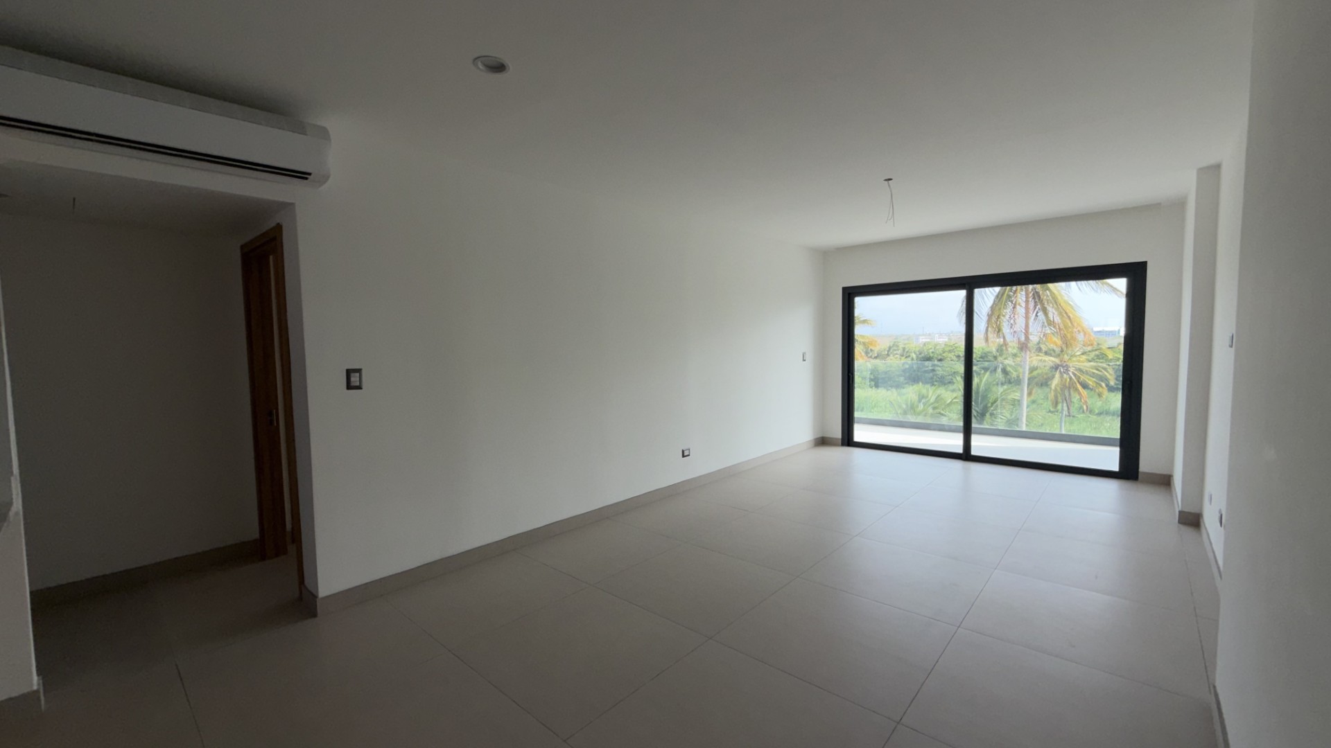 Apartamento 3 habitaciones 3 Baños 224 m2 con Rooftop y Jacuzzi