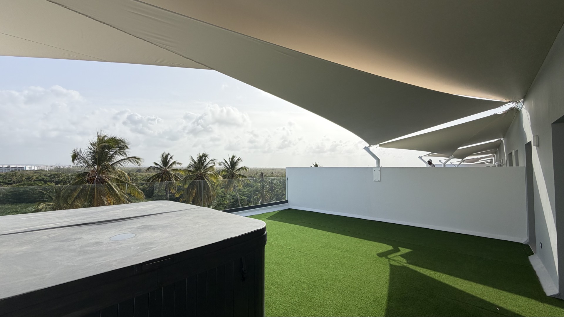 Apartamento 3 habitaciones 3 Baños 224 m2 con Rooftop y Jacuzzi