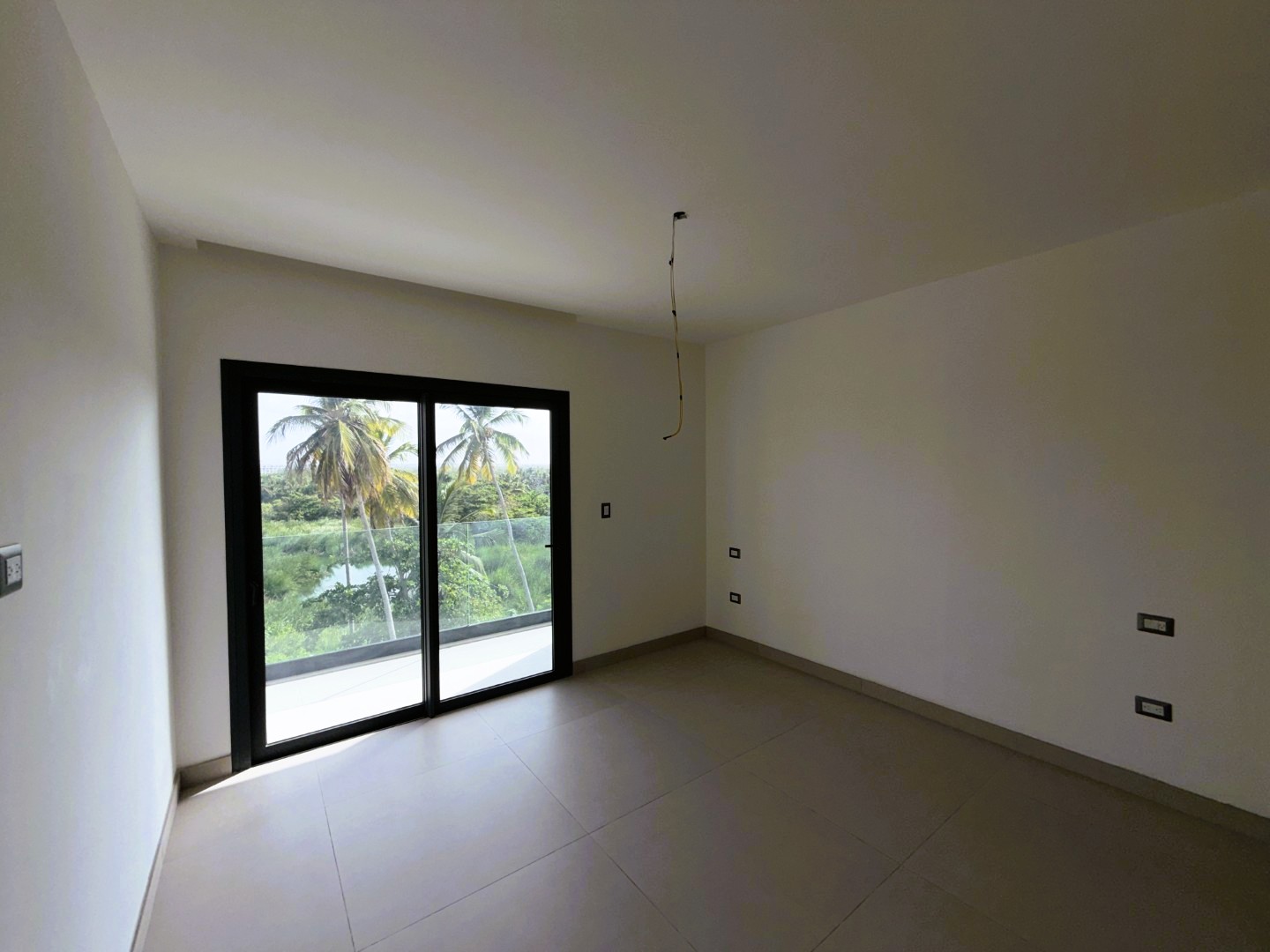 Apartamento 3 habitaciones 3 Baños 208 m2 con Rooftop y Jacuzzi