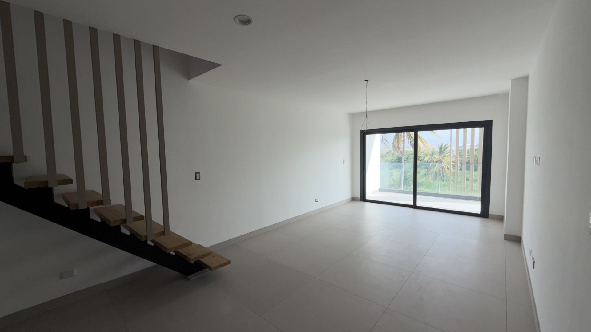 Apartamento 3 habitaciones 3 Baños 208 m2 con Rooftop y Jacuzzi