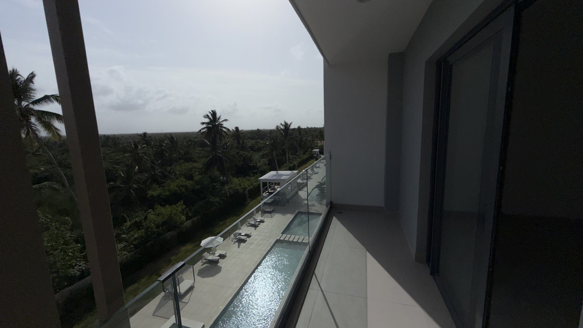 Apartamento 3 habitaciones 3 Baños 208 m2 con Rooftop y Jacuzzi