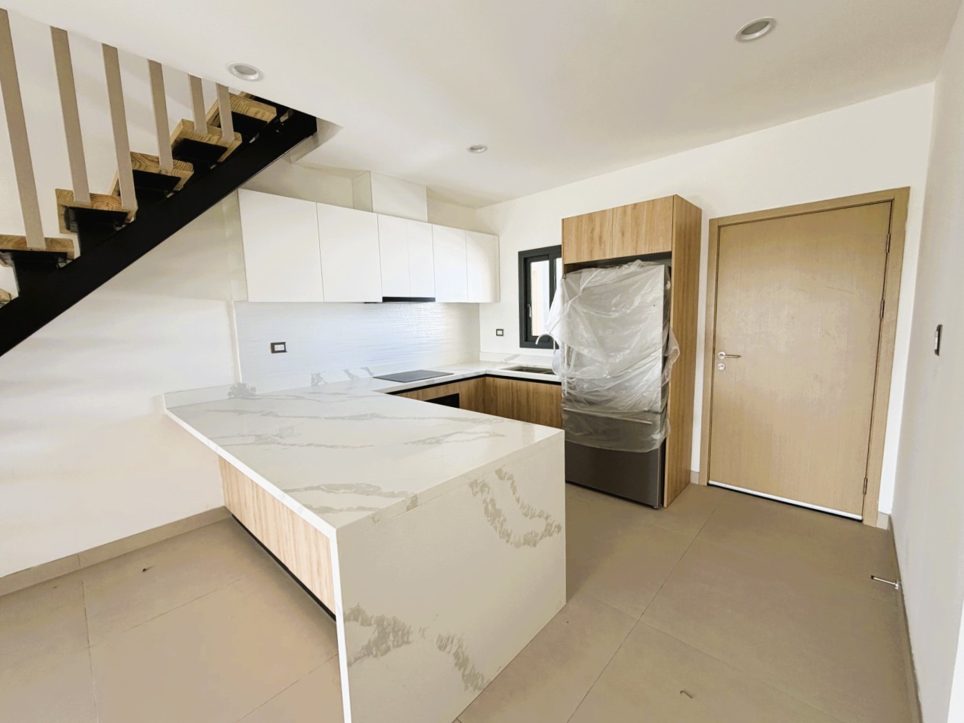Apartamento 3 habitaciones 3 Baños 208 m2 con Rooftop y Jacuzzi