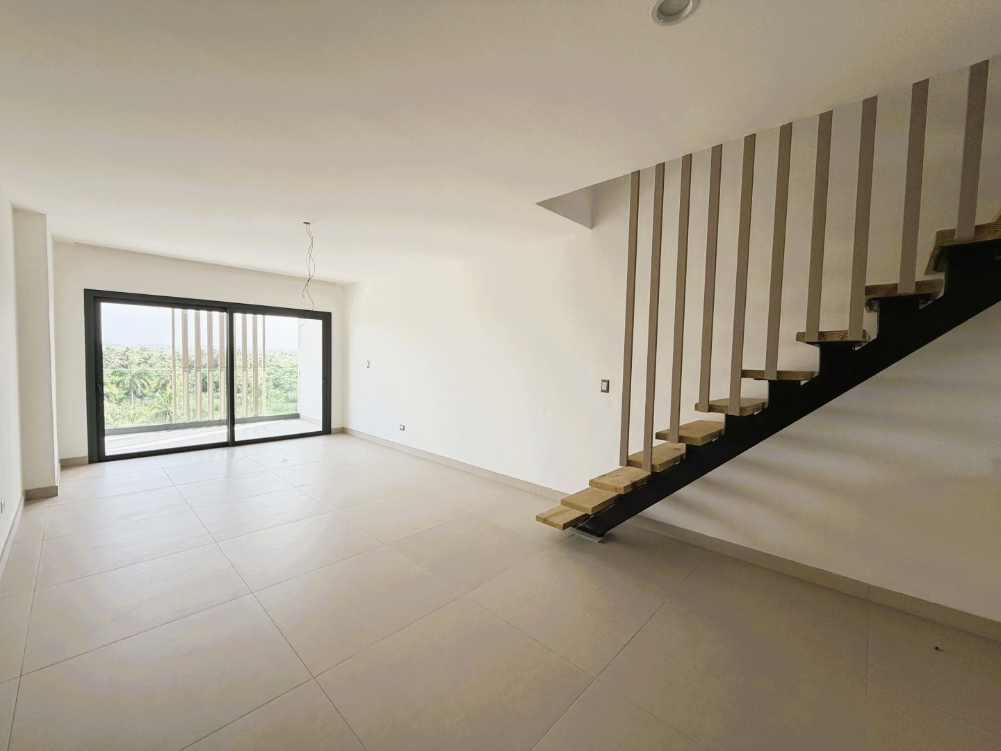 Apartamento 3 habitaciones 3 Baños 208 m2 con Rooftop y Jacuzzi