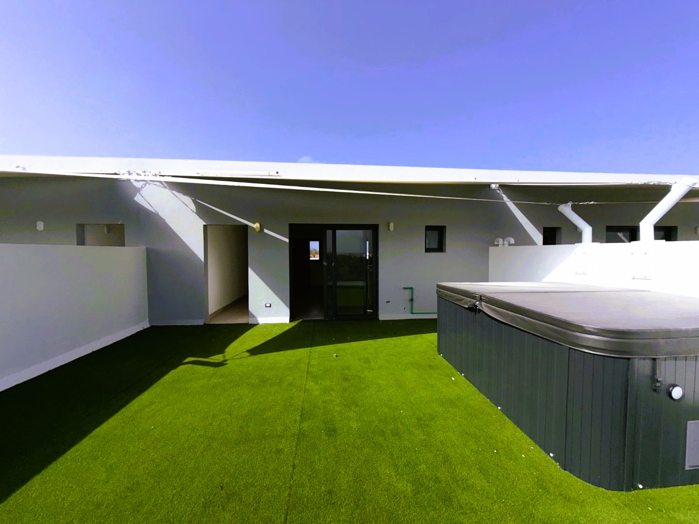 Apartamento 3 habitaciones 3 Baños 208 m2 con Rooftop y Jacuzzi