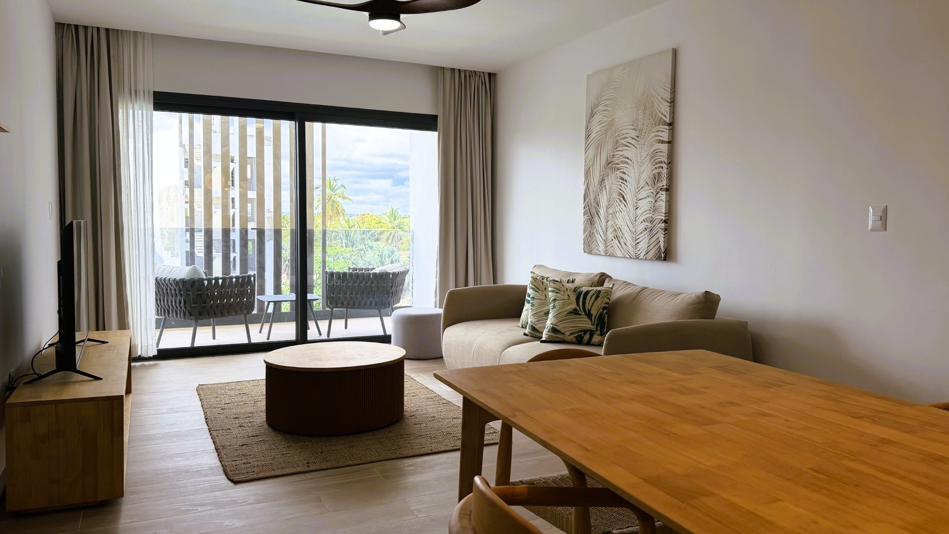 Apartamento 3 habitaciones 3 Baños 208 m2 con Rooftop y Jacuzzi