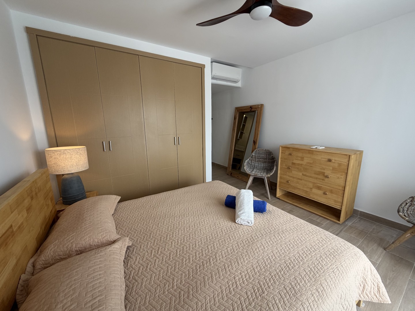 Apartamento 3 habitaciones 3 Baños 208 m2 con Rooftop y Jacuzzi