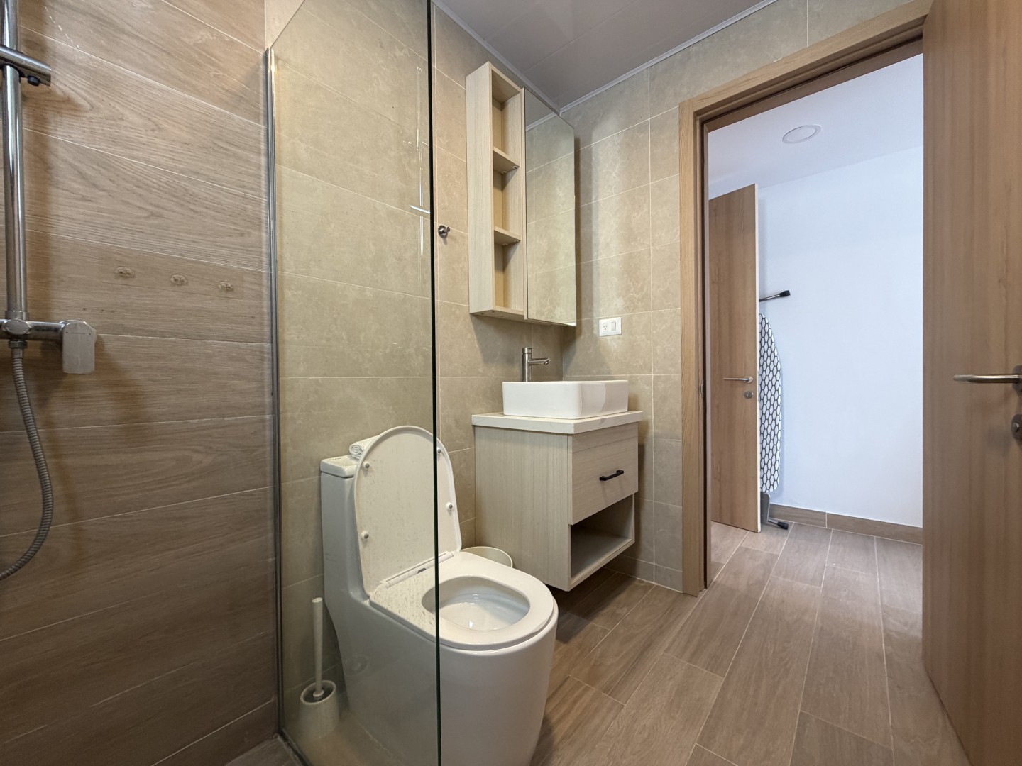 Apartamento 3 habitaciones 3 Baños 208 m2 con Rooftop y Jacuzzi