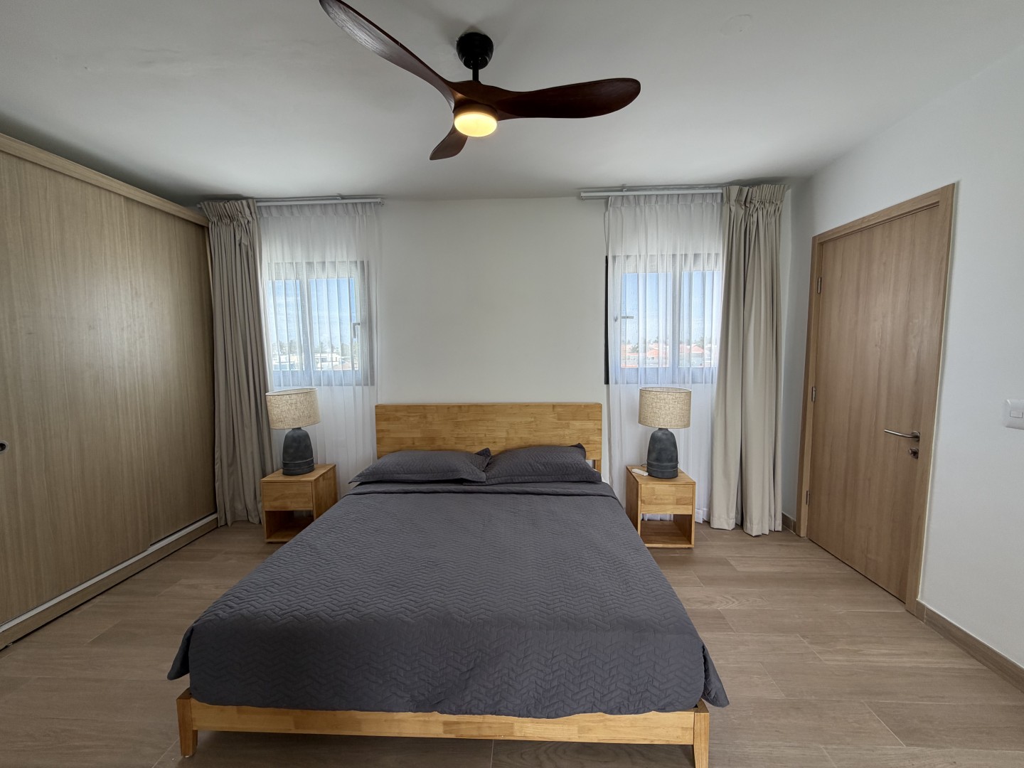 Apartamento 3 habitaciones 3 Baños 208 m2 con Rooftop y Jacuzzi