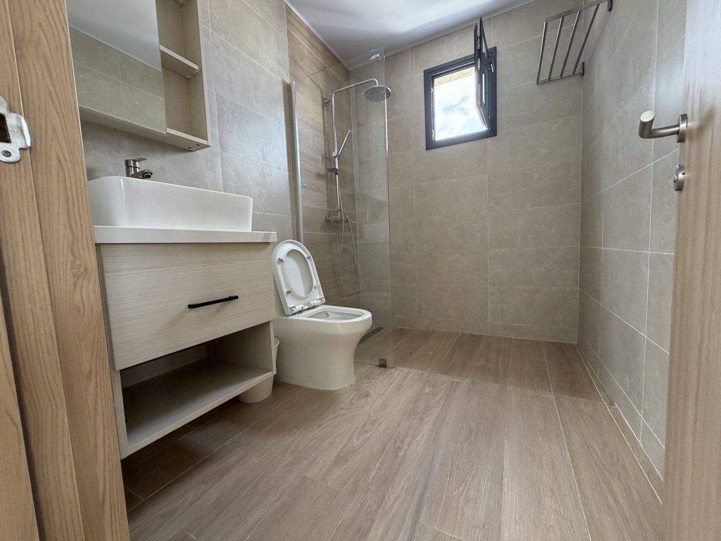 Apartamento 3 habitaciones 3 Baños 208 m2 con Rooftop y Jacuzzi