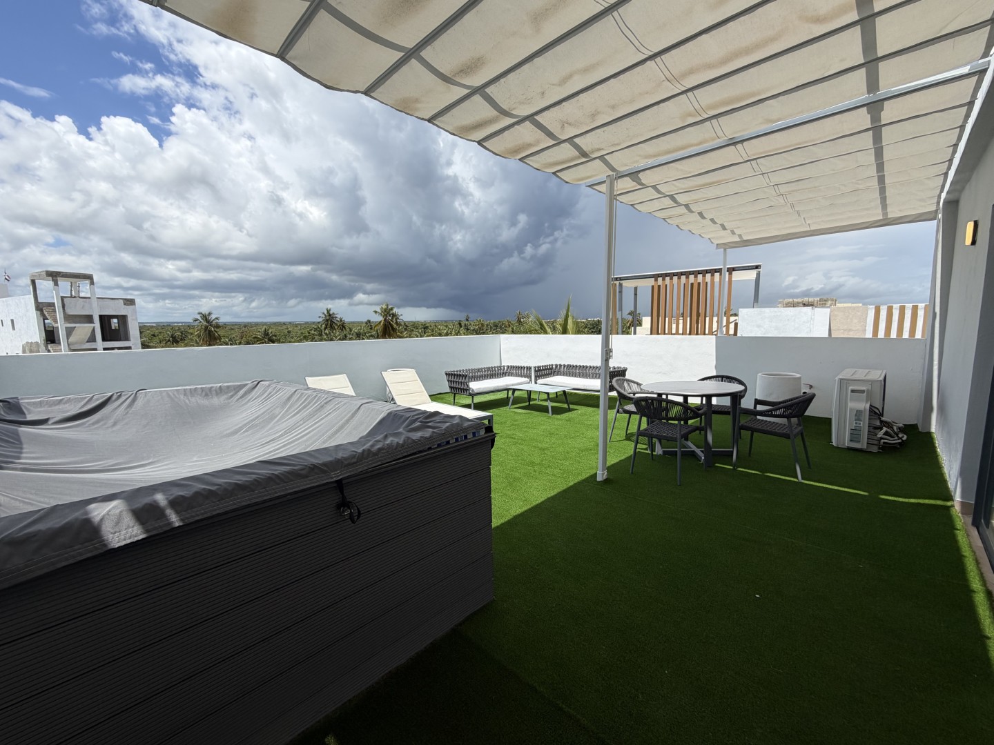 Apartamento 3 habitaciones 3 Baños 208 m2 con Rooftop y Jacuzzi