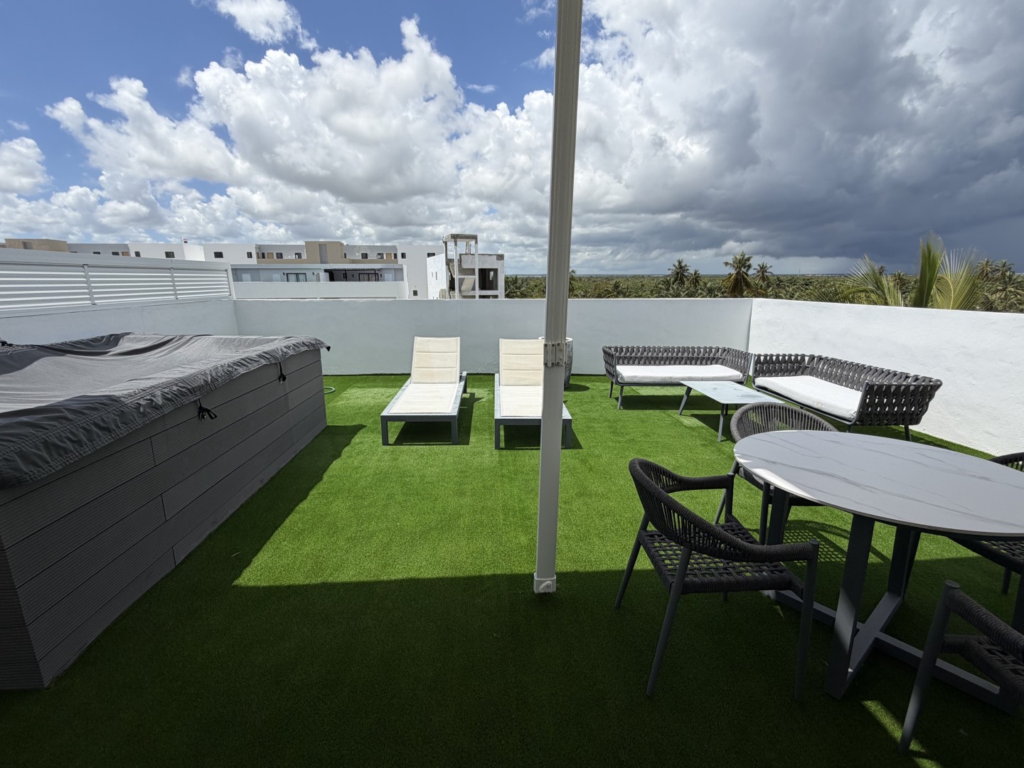 Apartamento 3 habitaciones 3 Baños 208 m2 con Rooftop y Jacuzzi